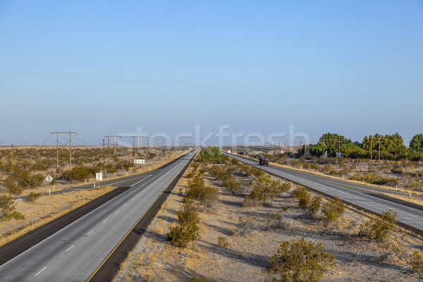 Foto stock: Carretera · interestatal · desierto · calle · metal · industrial