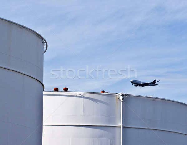 ストックフォト: 白 · タンク · ファーム · 青空 · 航空機 · 青