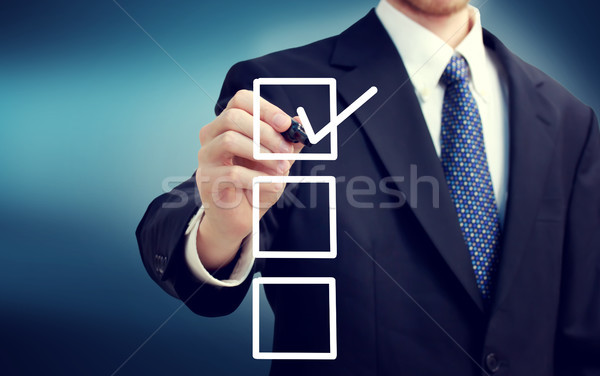 Om de afaceri afaceri om stilou cutie bărbaţi Imagine de stoc © Melpomene