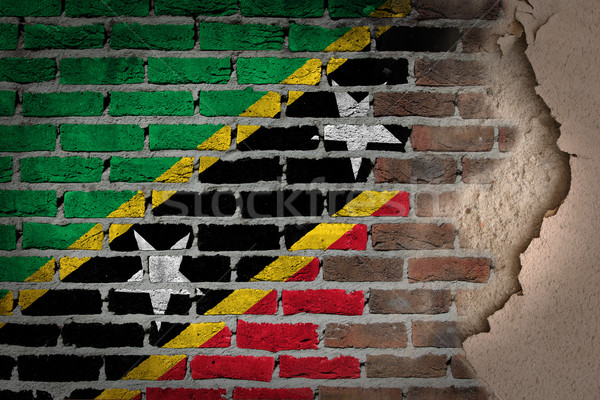 Foto stock: Escuro · parede · de · tijolos · gesso · textura · bandeira