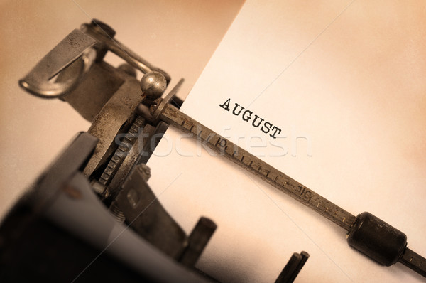 古い タイプライター 8月 ヴィンテージ 碑文 紙 ストックフォト © michaklootwijk