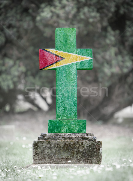 [[stock_photo]]: Pierre · tombale · cimetière · Guyane · vieux · patiné · pavillon