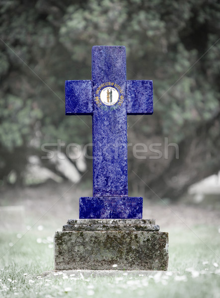 墓石 墓地 ケンタッキー州 古い 風化した フラグ ストックフォト © michaklootwijk