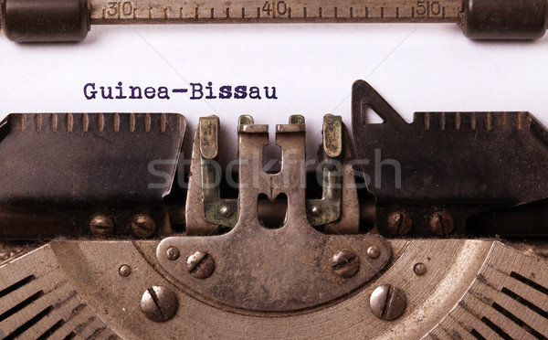 Velho máquina de escrever país tecnologia metal Foto stock © michaklootwijk