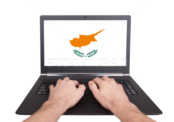 Hände arbeiten Laptop Zypern Bildschirm Stock foto © michaklootwijk