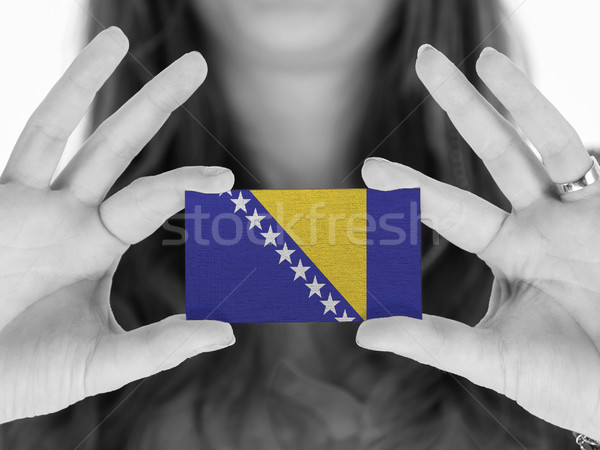 Stockfoto: Vrouw · tonen · visitekaartje · zwart · wit · Bosnië-Herzegovina · ruimte