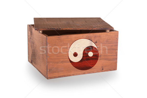 Holz Kiste isoliert weiß Yin Yang Symbol Stock foto © michaklootwijk