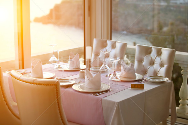 Restaurant tabel călători furculiţă alb vacanţă Imagine de stoc © mikdam