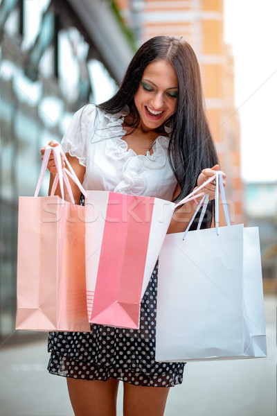 Foto stock: Elegir · mejor · cosas · feliz · compras