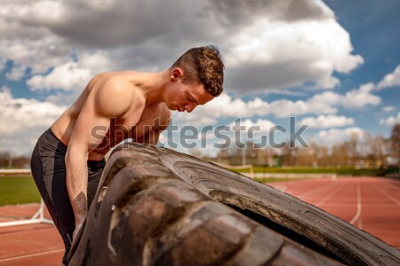 Te stesso muscolare giovane nudo torso forte Foto d'archivio © MilanMarkovic78