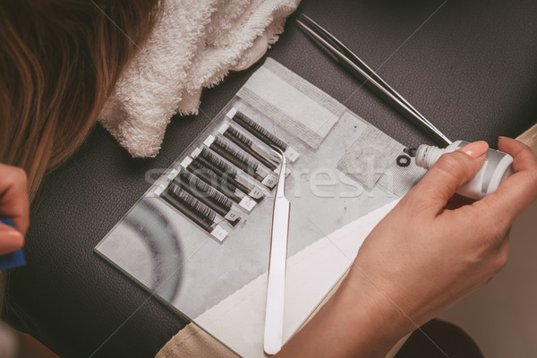 Verfahren Wimpern falsche Wimpern kosmetischen Kleber Stock foto © MilanMarkovic78