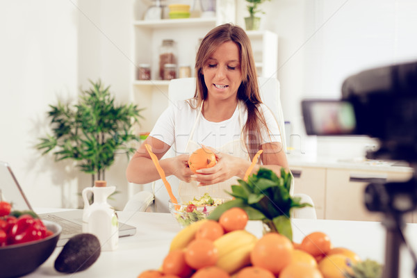 Stockfoto: Aantrekkelijk · blogger · meisje · video · mooie