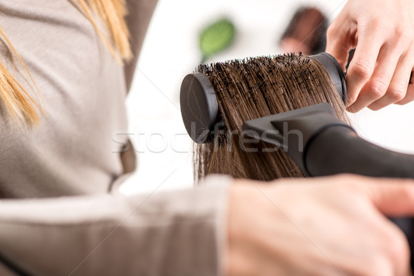 Haar braune Haare Föhn Frau close-up Stock foto © MilanMarkovic78