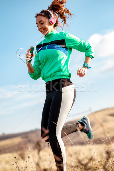 Stock foto: Bemühung · täglich · jungen · sportlich · Frau · Kopfhörer