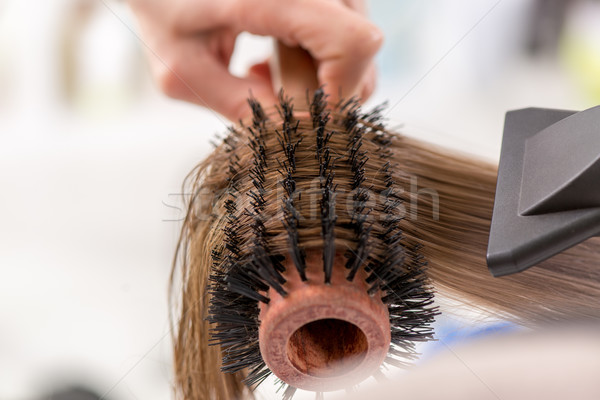 Haar braune Haare Föhn Frau close-up Stock foto © MilanMarkovic78