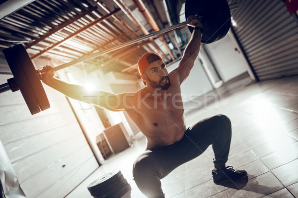 Starken wütend jungen muskuläre Mann Ausübung Stock foto © MilanMarkovic78