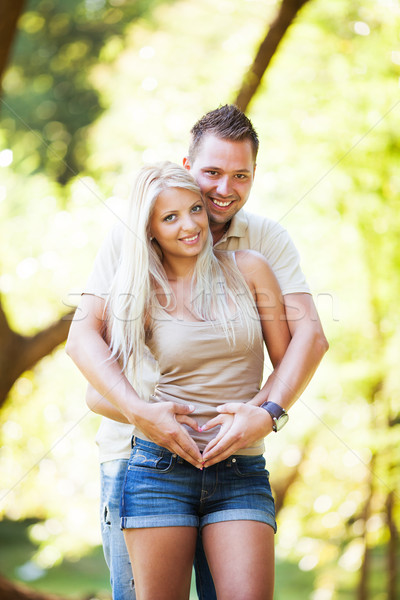 Foto stock: Romántica · Pareja · hermosa · jóvenes · parque