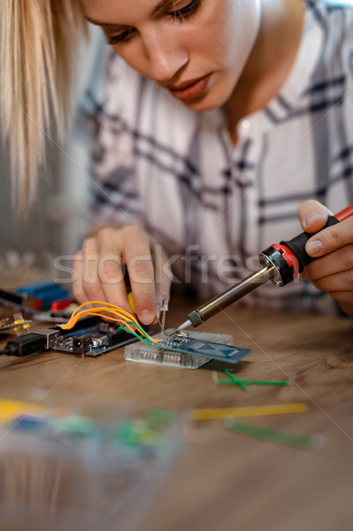 情熱 科学 若い女性 技術者 修復 ストックフォト © MilanMarkovic78