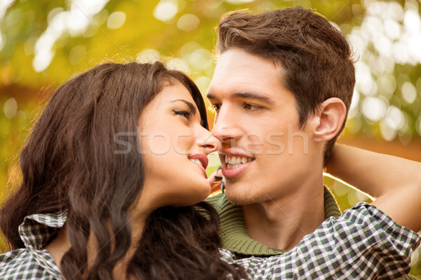 Csók engem enyém közelkép fiatal heteroszexuális pár Stock fotó © MilanMarkovic78