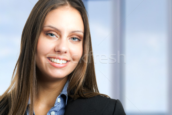 Foto stock: Amistoso · mujer · de · negocios · retrato · oficina · hermosa · mujer