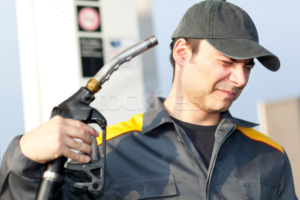 Foto stock: Gasolina · preço · alto · mão · pistola · trabalhador