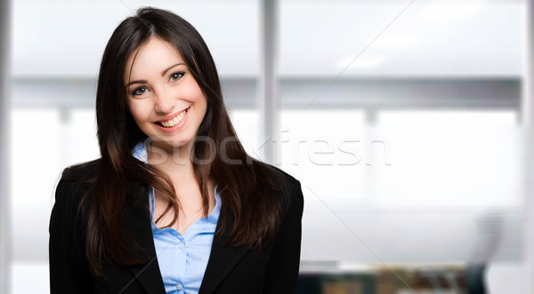 Frumos femeie de afaceri portret afaceri femeie fericit Imagine de stoc © Minervastock