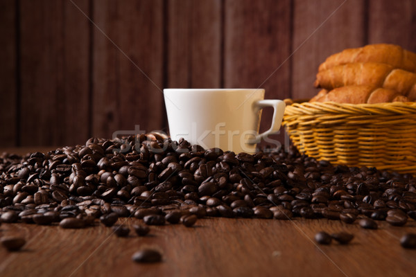 Stockfoto: Koffie · stilleven · hout · beker · koffiebonen