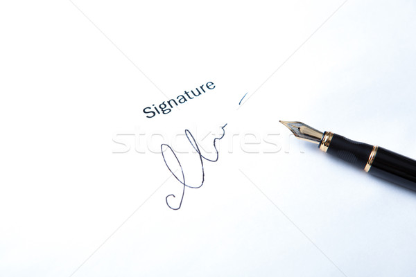 Penna stilografica firma pen bianco primo piano lavoro Foto d'archivio © mizar_21984