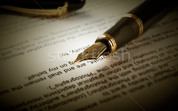 Penna stilografica testo foglio carta primo piano pen Foto d'archivio © mizar_21984