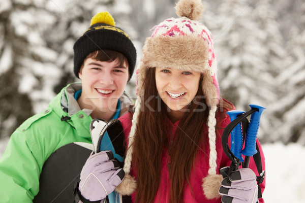 商業照片: 二 · 青少年 · 滑雪 · 節日 · 山 · 女孩