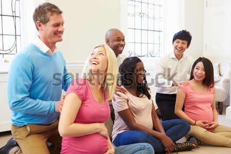 Familie vergadering samen bank meisje Stockfoto © monkey_business