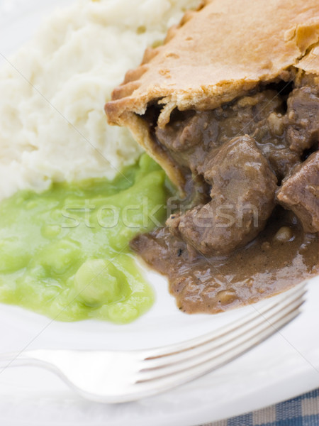 Foto stock: Bife · torta · ervilhas · comida · jantar · café