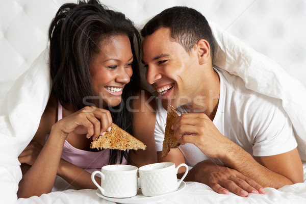 Foto stock: Casal · café · da · manhã · cama · mulheres · feminino