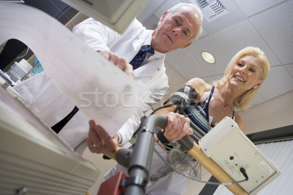 Arzt Patienten Gesundheit überprüfen Frau medizinischen Stock foto © monkey_business