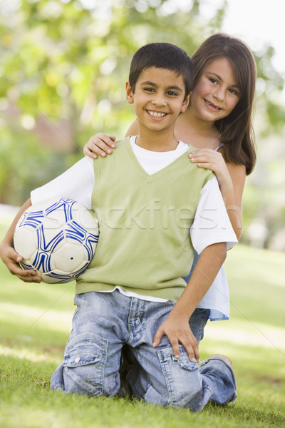 Stock foto: Zwei · Kinder · spielen · Park · zusammen · schauen