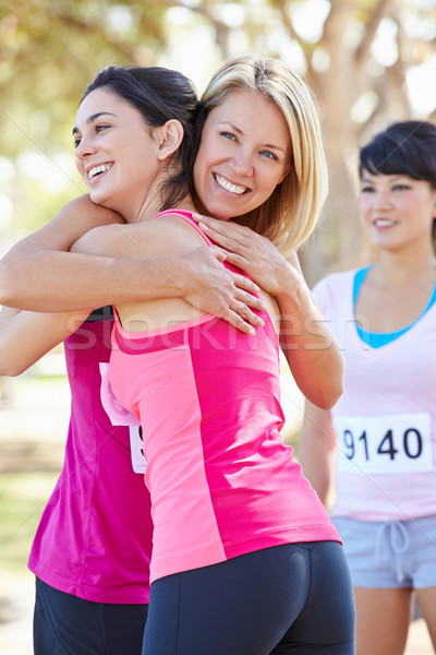 Foto stock: Femenino · uno · otro · carrera · mujeres