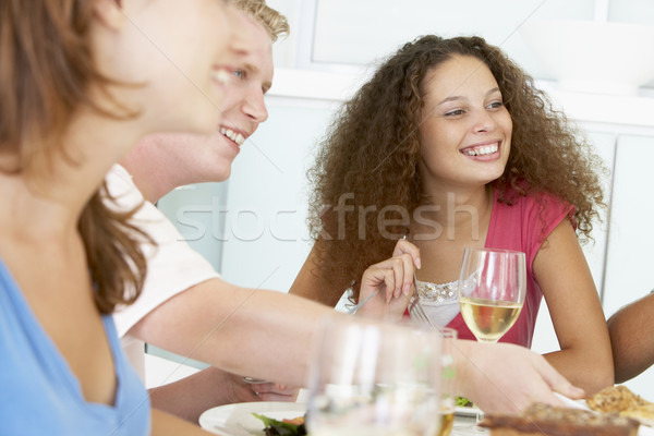 Prietenii prânz împreună acasă alimente om Imagine de stoc © monkey_business