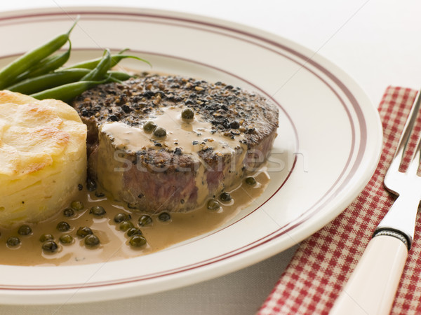 Filet Mignon au Poirve' with French Beans and Pomme Anna Stock photo © monkey_business
