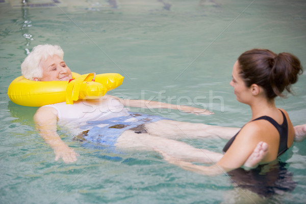 Instructor ancianos paciente agua terapia hospital Foto stock © monkey_business