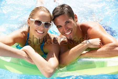 Foto stock: Padre · hija · piscina · verano · hombres · natación