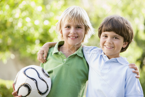 Zwei jungen Jungen Freien Fußball lächelnd Stock foto © monkey_business