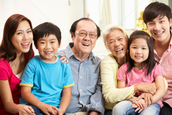 Portret chinese familie ontspannen home samen Stockfoto © monkey_business
