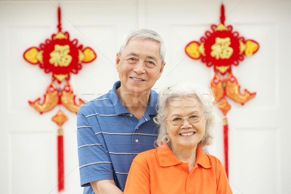 Foto stock: Senior · chinês · casal · fora · casa · decorado