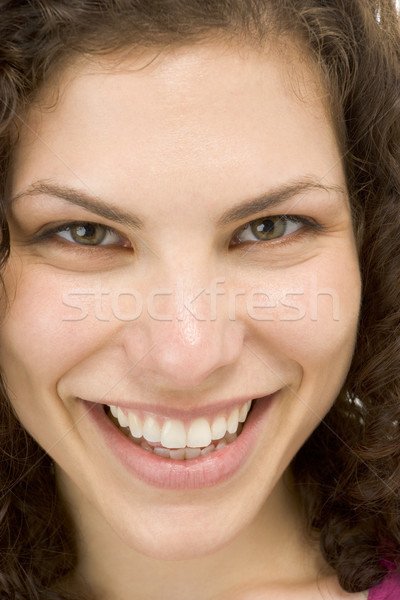 [[stock_photo]]: Tête · coup · femme · souriante · sourire · portrait · souriant