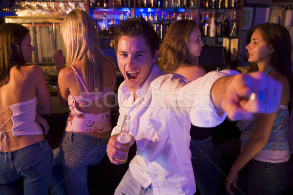 Foto stock: Moço · boate · câmera · mulheres