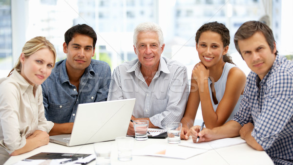 Misto grupo reunião de negócios negócio computador mulheres Foto stock © monkey_business