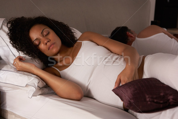 妊婦 睡眠 女性 赤ちゃん カップル 妊娠 ストックフォト © monkey_business