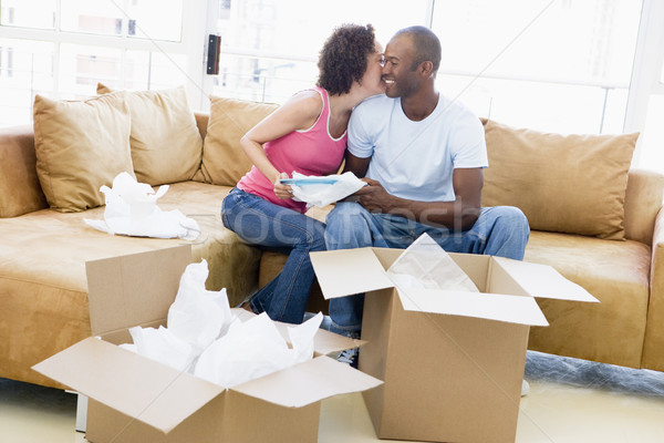 пару коробки новый дом целоваться улыбаясь женщину Сток-фото © monkey_business