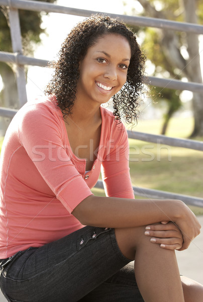 şedinţei paşi fată fericit Teen Imagine de stoc © monkey_business