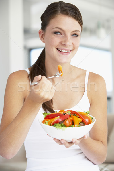 Сток-фото: здоровое · питание · Салат · женщину · продовольствие · счастливым